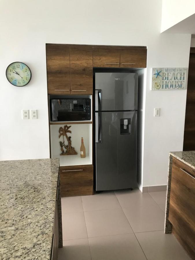 Resort Playa Azul Departamentos Frente Al Mar 通苏帕 外观 照片