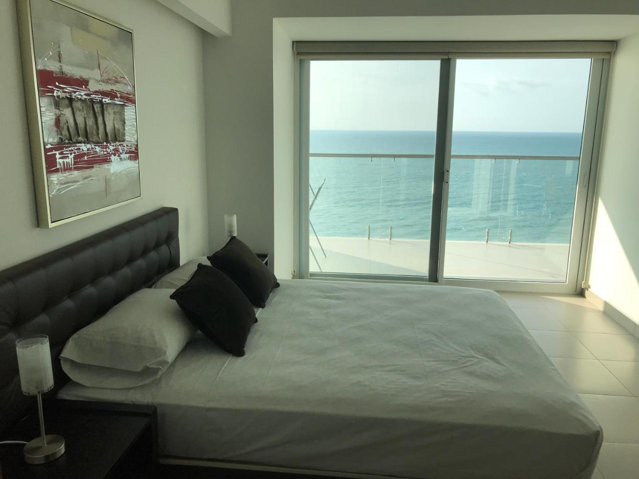 Resort Playa Azul Departamentos Frente Al Mar 通苏帕 外观 照片